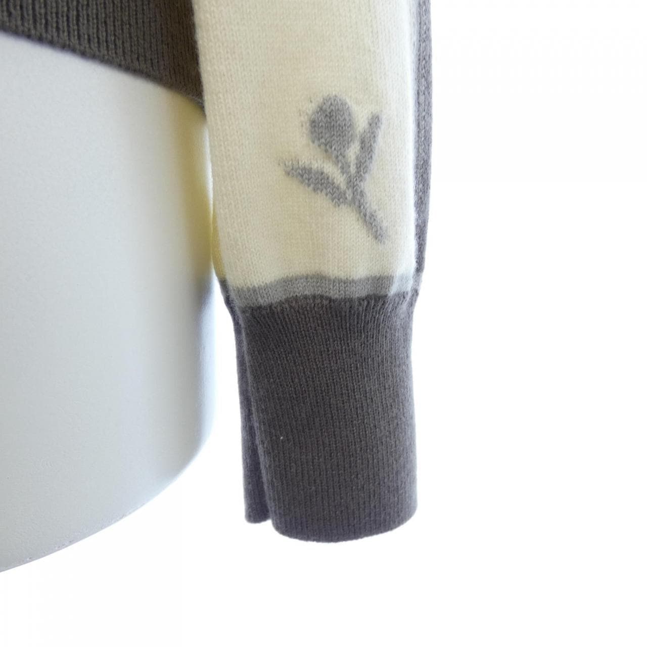 エルメス HERMES カーディガン