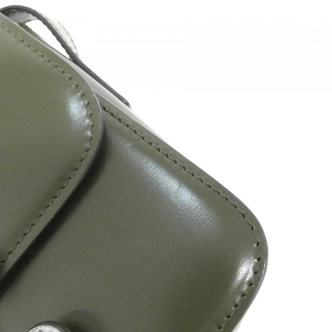 セリーヌ ティーン キュイル トリオンフ 199233BF4 ショルダーバッグ