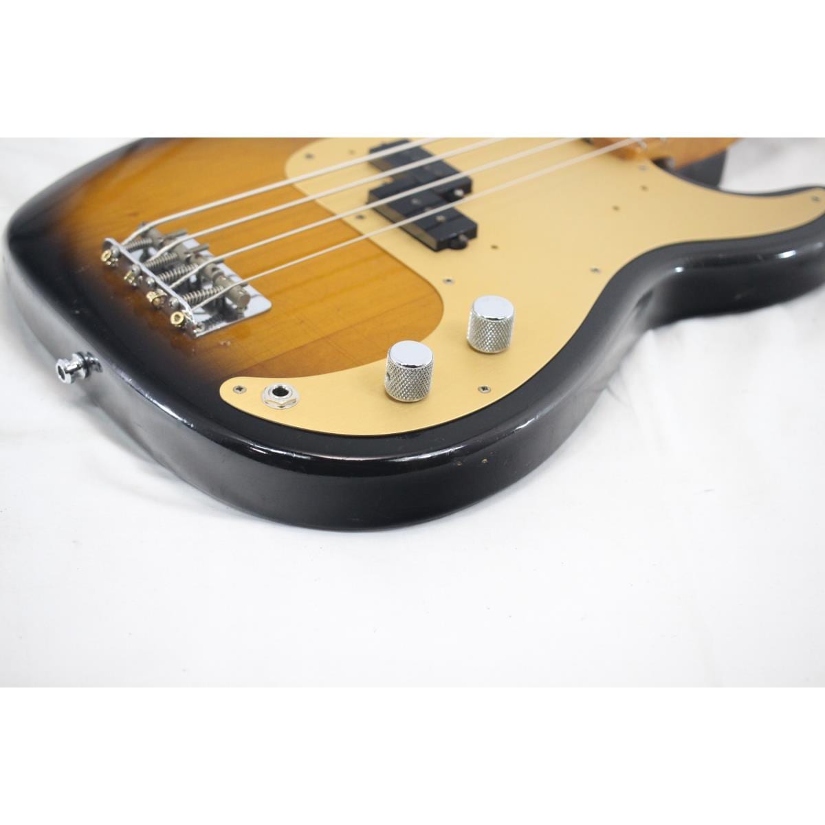FENDER 57 PRECISION BASS