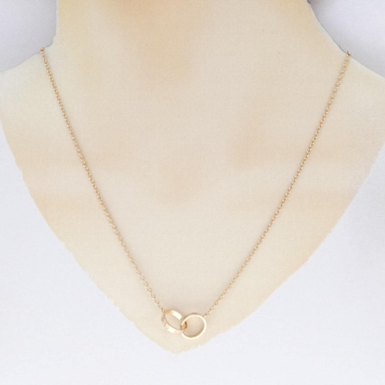 Cartier baby love necklace