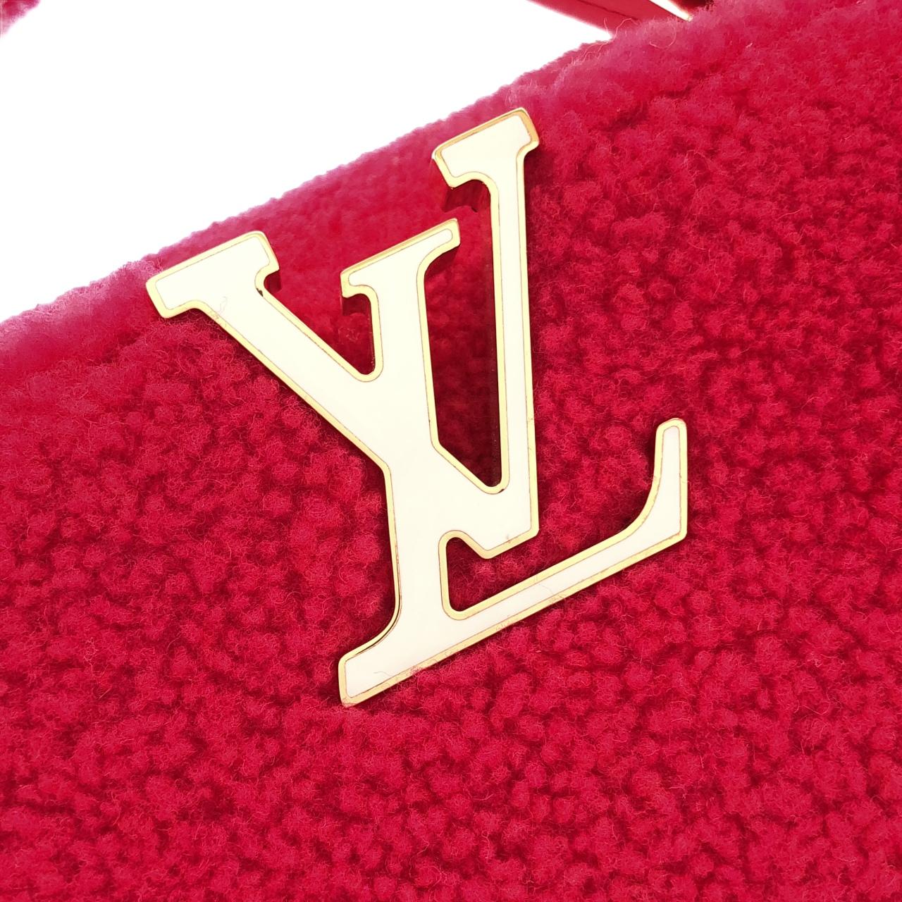 ルイヴィトン カプシーヌ MINI M21048 バッグ