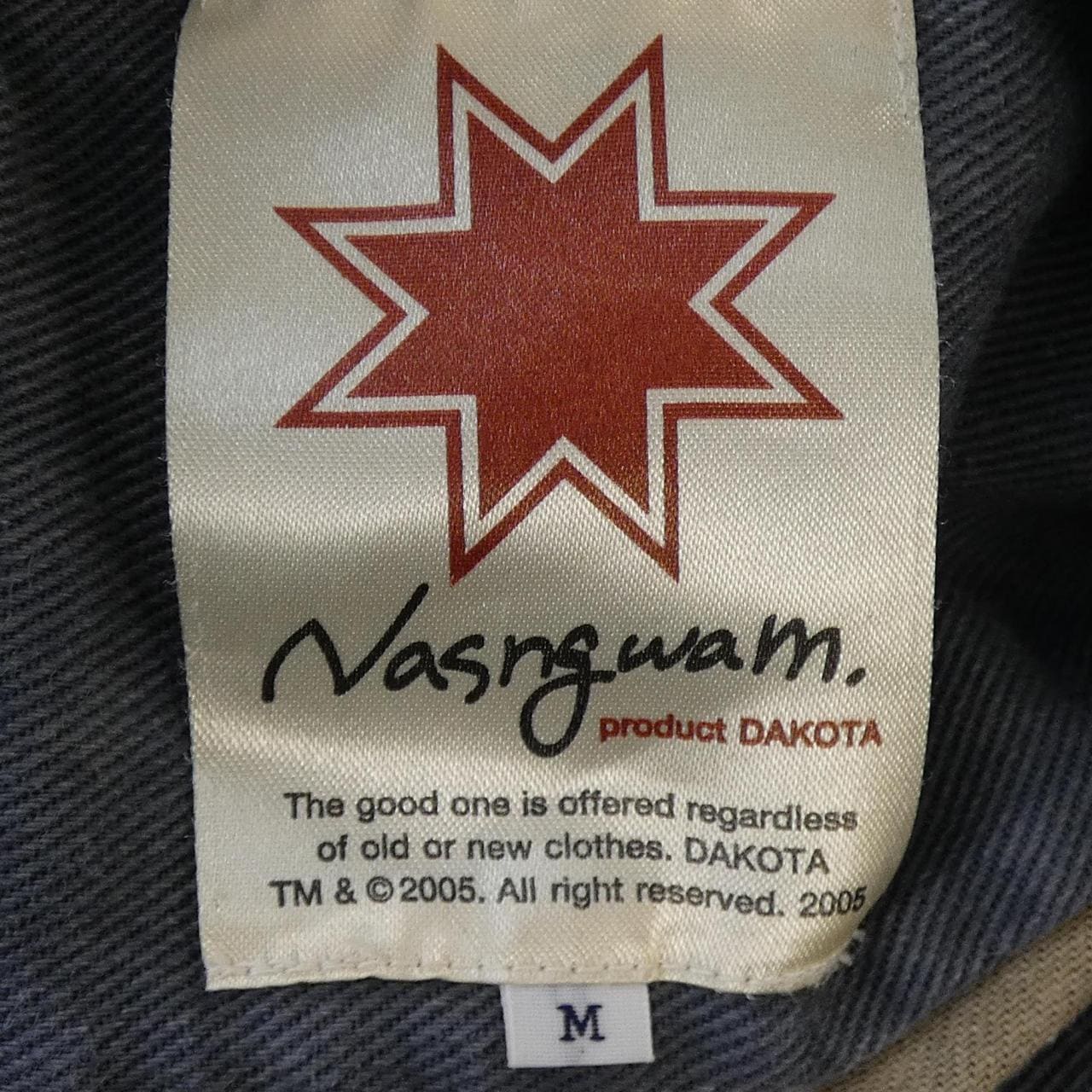 NASNGWAM パーカー