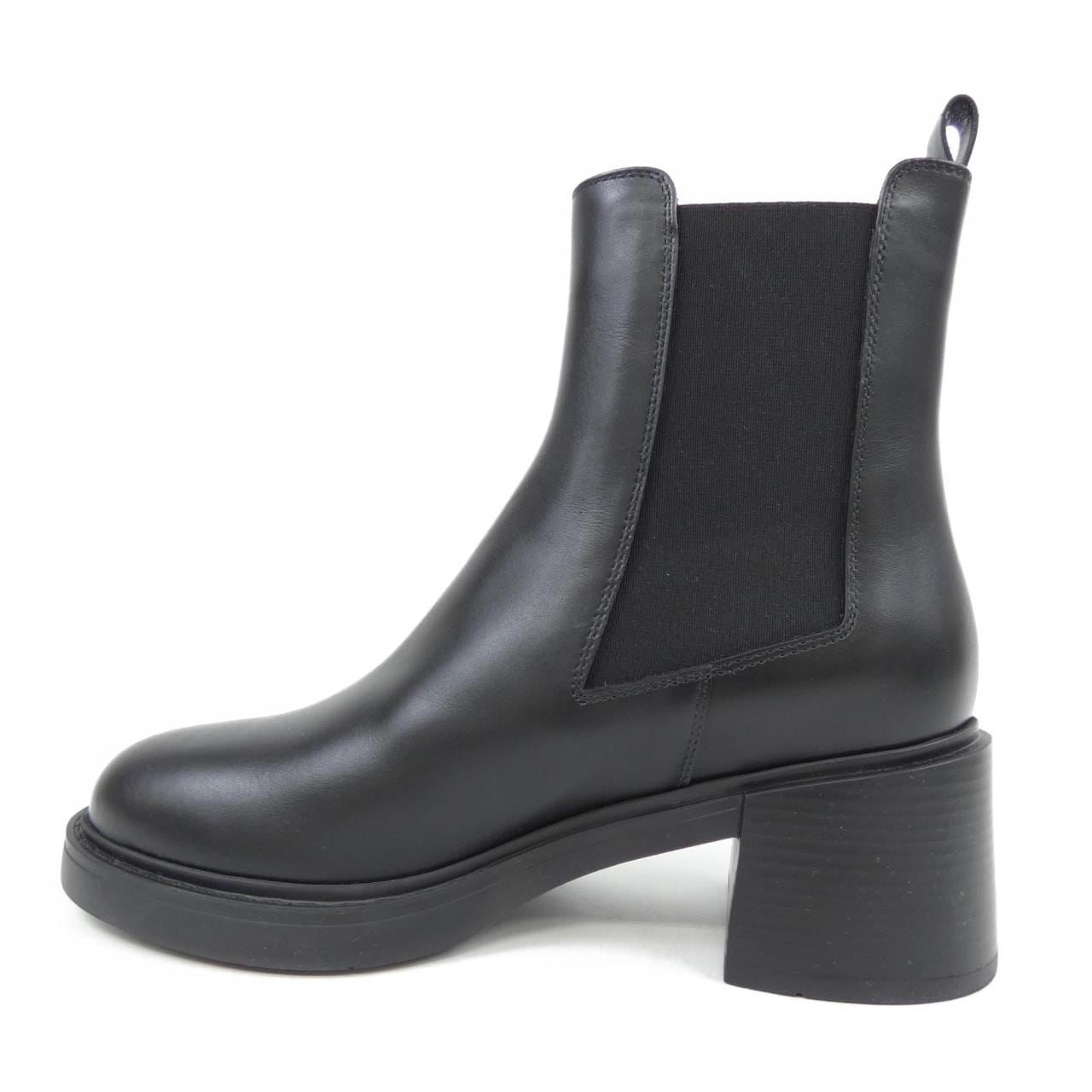 ロジェヴィヴィエ ROGER VIVIER ヴィヴ レンジャーメタルバックル ブーツ