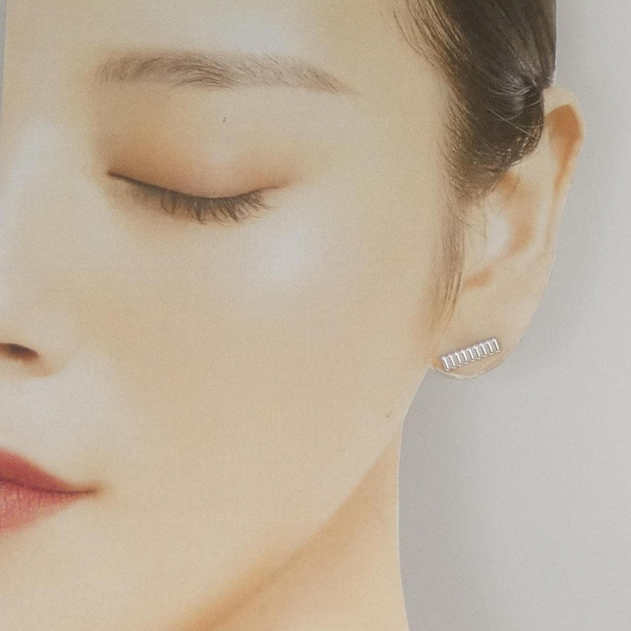 ブシュロン キャトル グログラン スタッズ ピアス