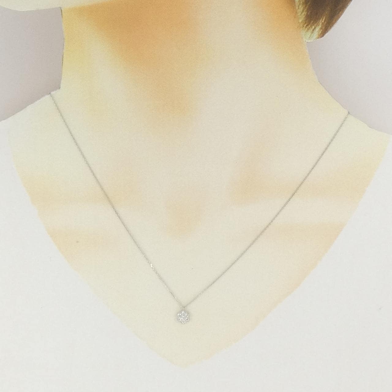 PT900/PT850 フラワー ダイヤモンド ネックレス 0.15CT