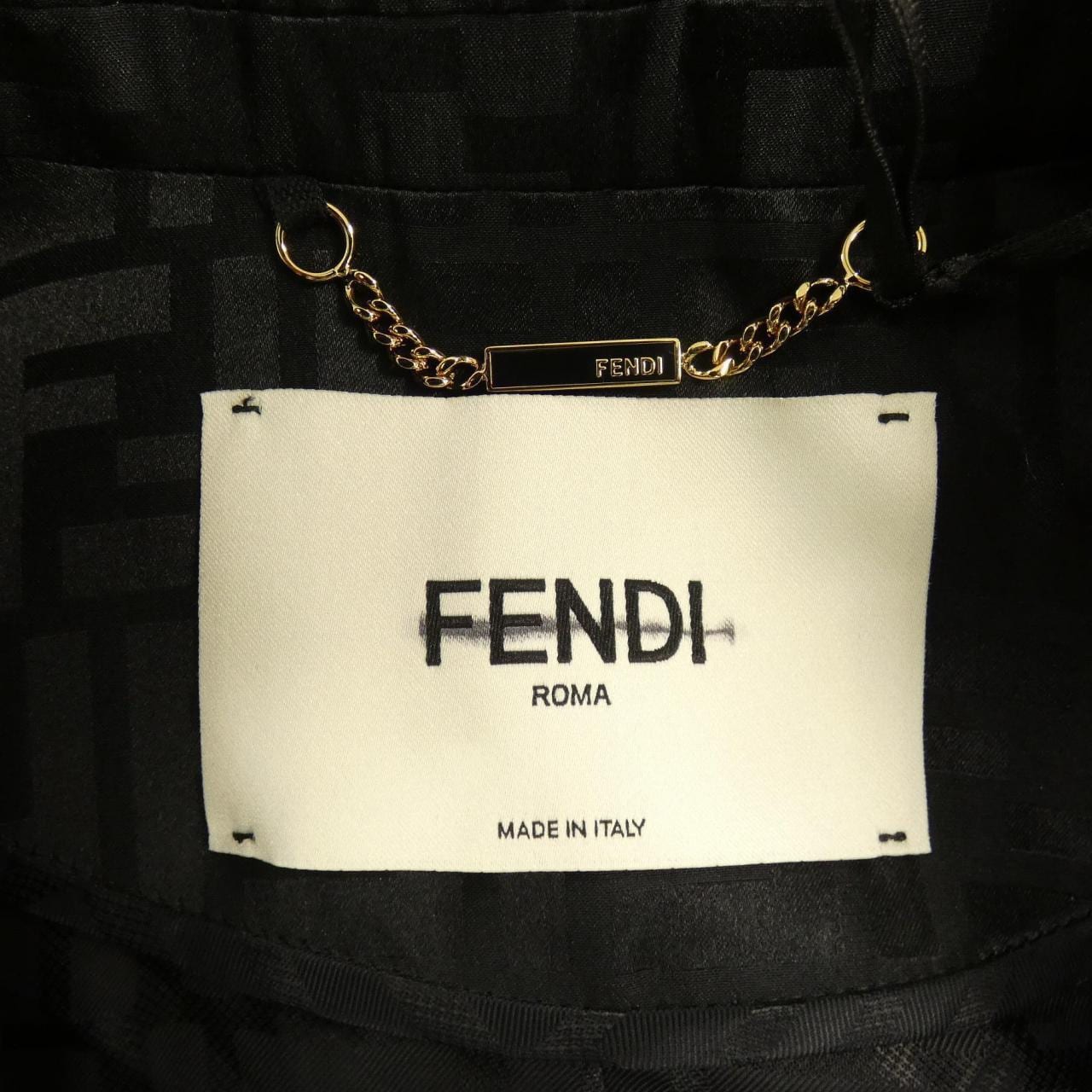 フェンディ FENDI FJ7236 AJ0Z ジャケット