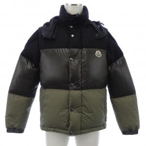 モンクレール MONCLER ダウンジャケット