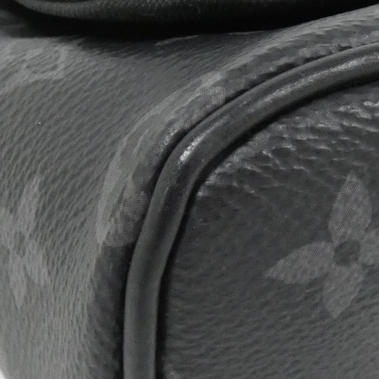 ルイヴィトン モノグラム エクリプス ディストリクト MM M44001 ショルダーバッグ