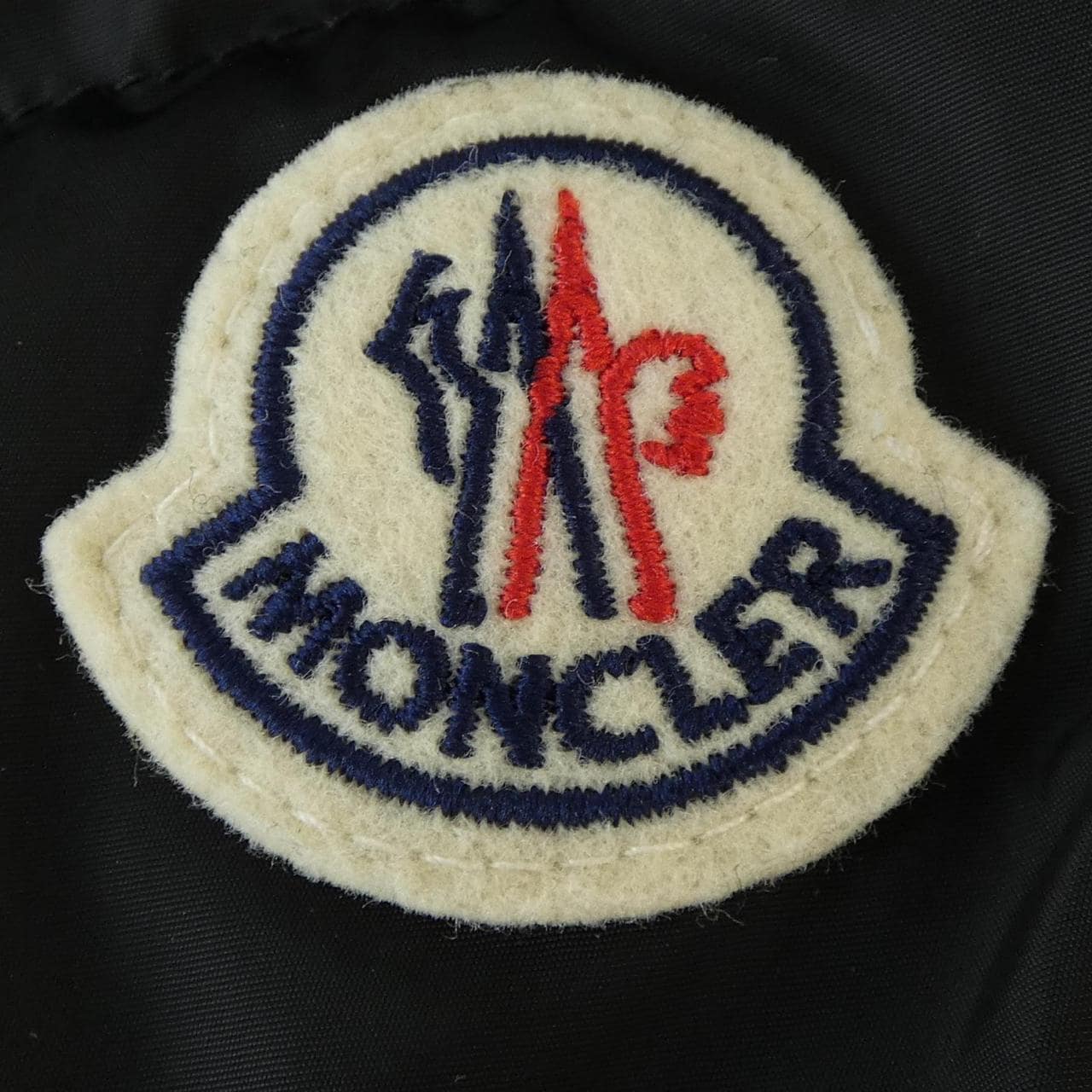 モンクレール MONCLER CARDONCELLE ダウンジャケット
