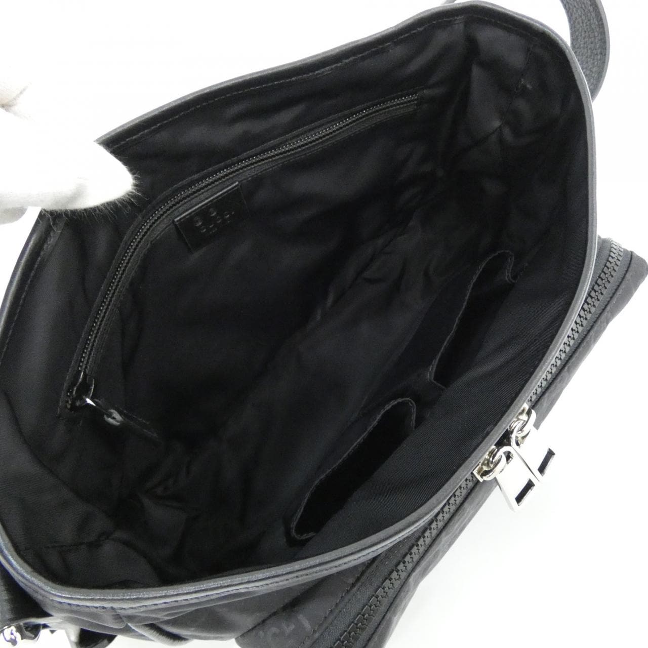 グッチ 510335 K28AN ショルダーバッグ