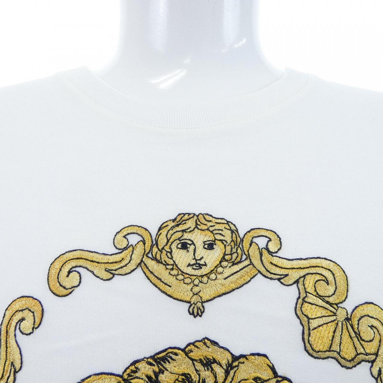 ヴェルサーチェ VERSACE A83576 Tシャツ