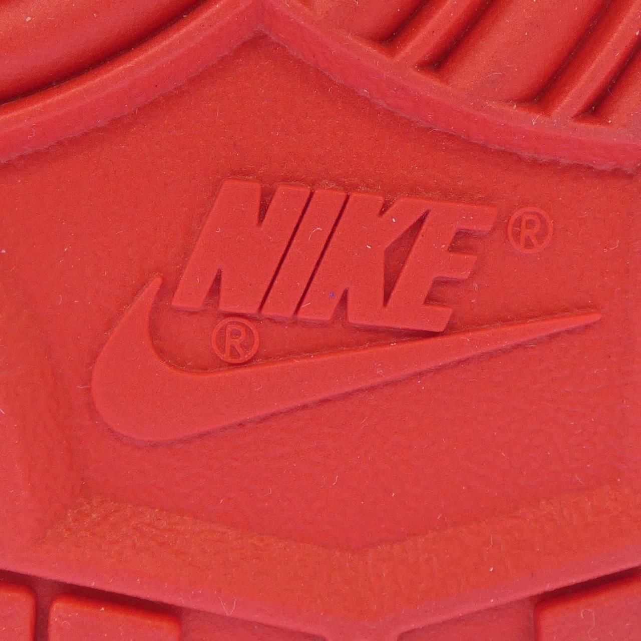ナイキ NIKE HF1986-100 スニーカー