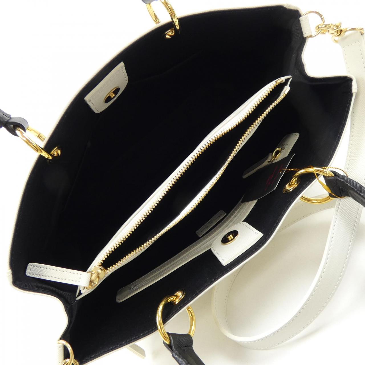 サマンサタバサ Samantha Thavasa BAG