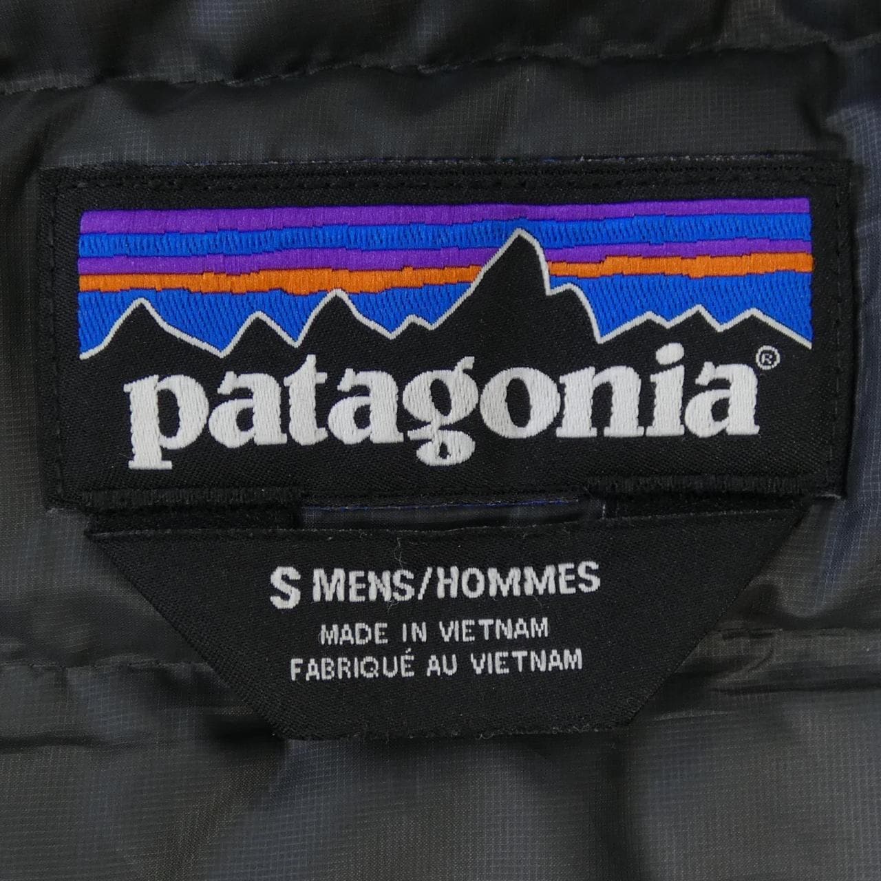 パタゴニア PATAGONIA 27246 ダウンジャケット