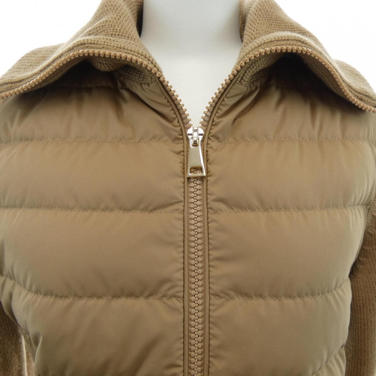 モンクレール MONCLER 20939B00035 ダウンジャケット