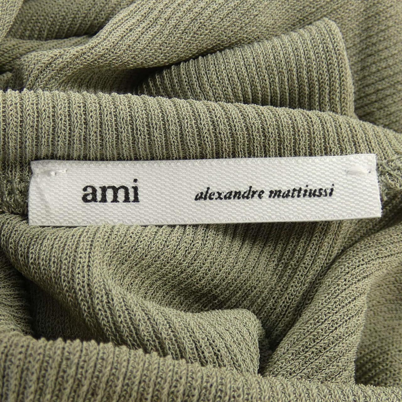 アミ AMI HTS301 トップス