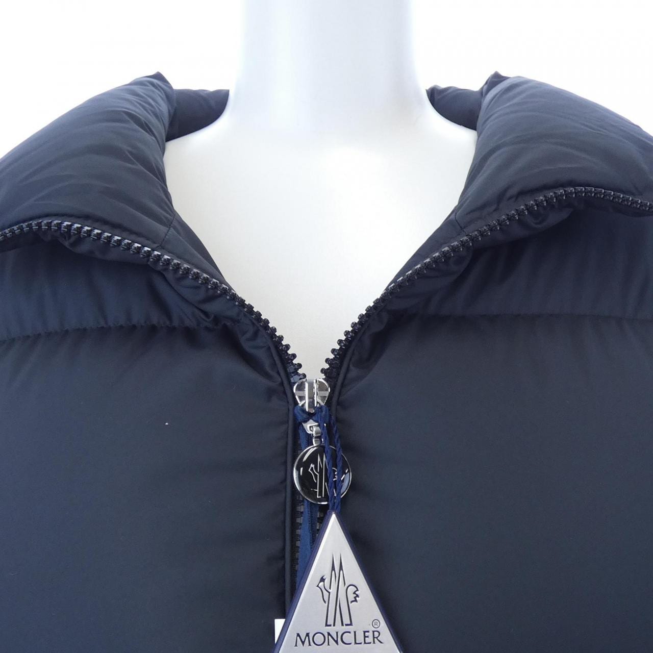 【新品】モンクレール MONCLER MAUZUN ダウンジャケット