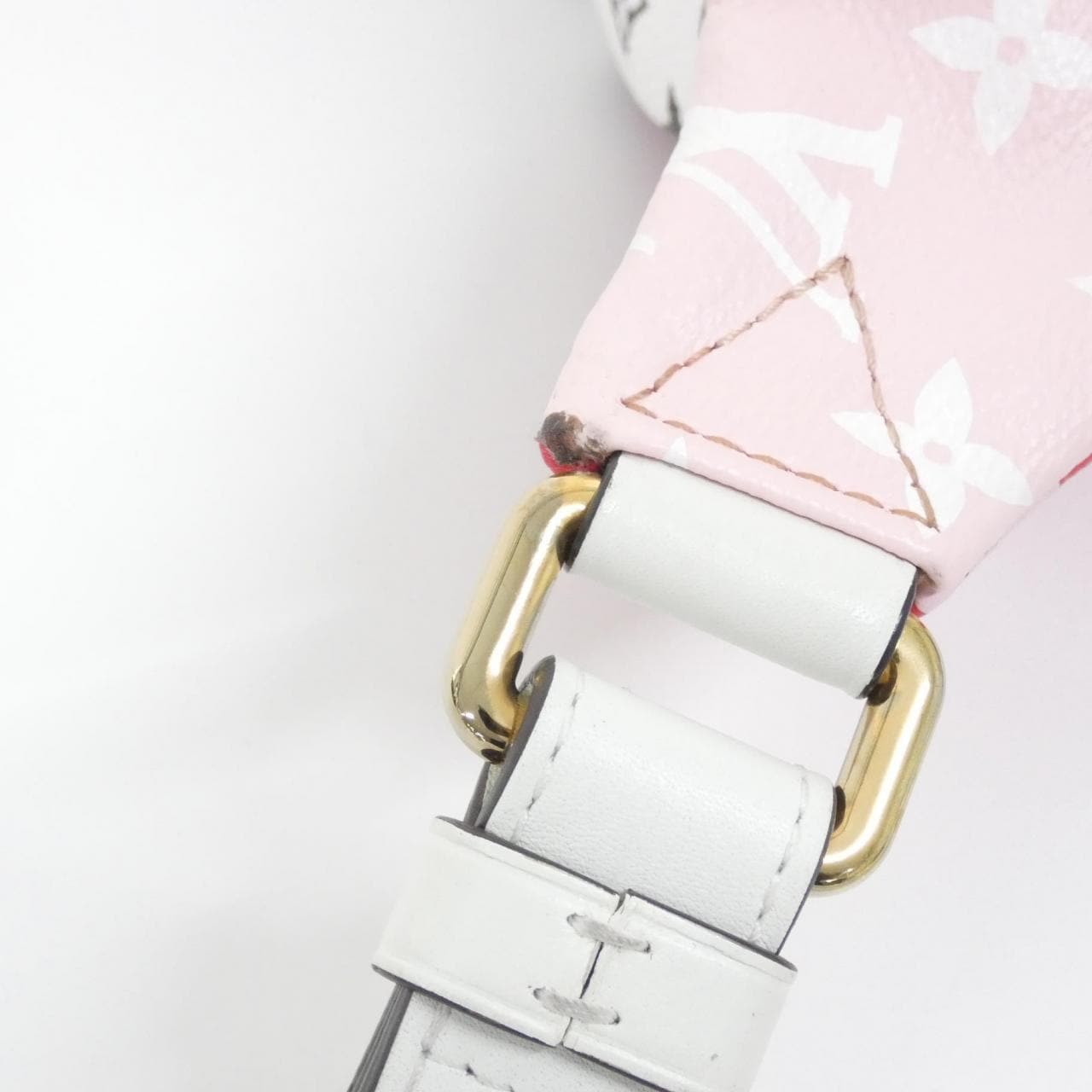 ルイヴィトン モノグラム ジャイアント バムバッグ M44575 ショルダーバッグ