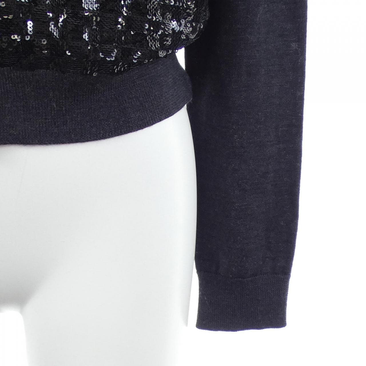 ルイヴィトン LOUIS VUITTON F4KC03ODD カーディガン