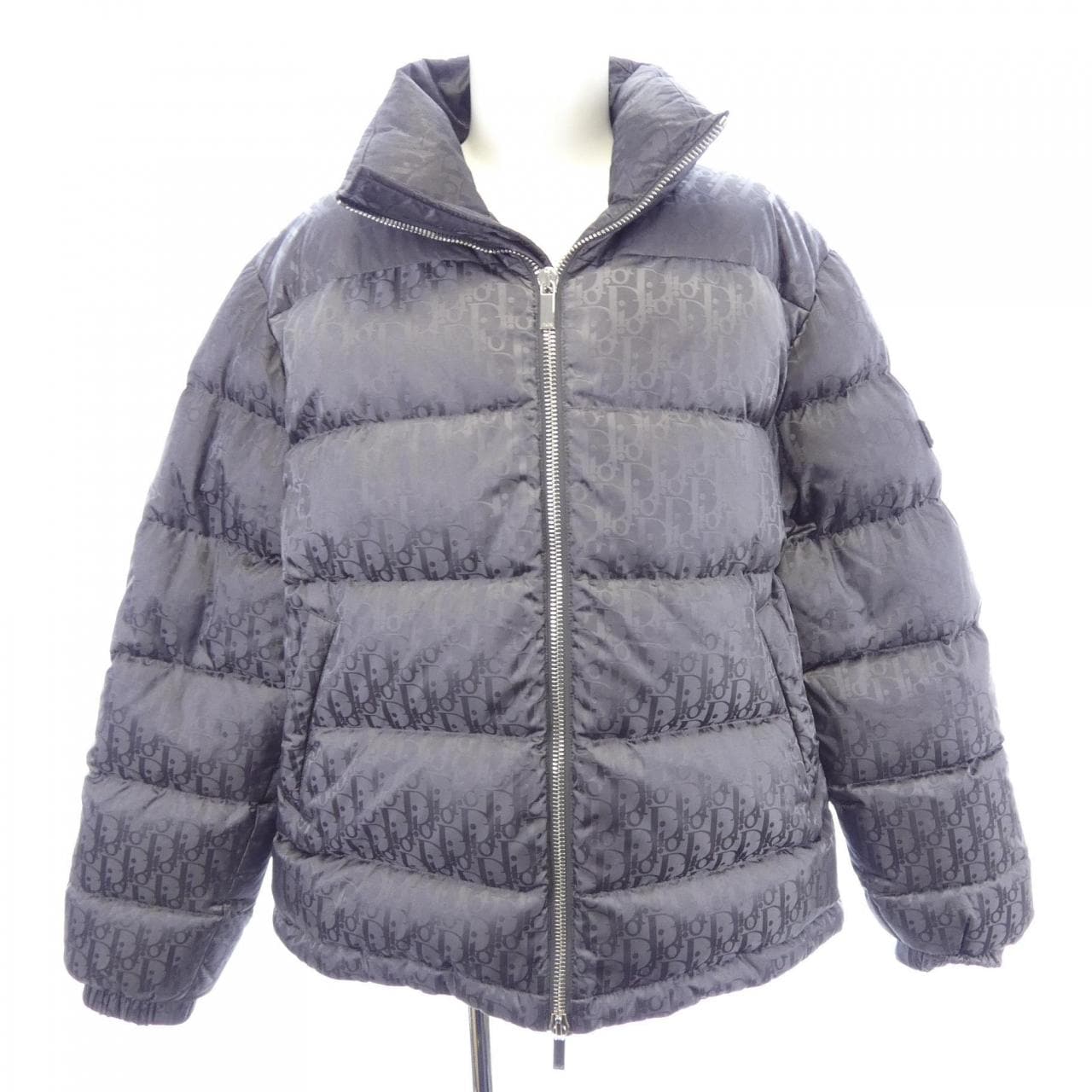 ディオール DIOR DIOR ESSENTIALS パファージャケット OBLIQUE 943C449A4462 ダウンジャケット