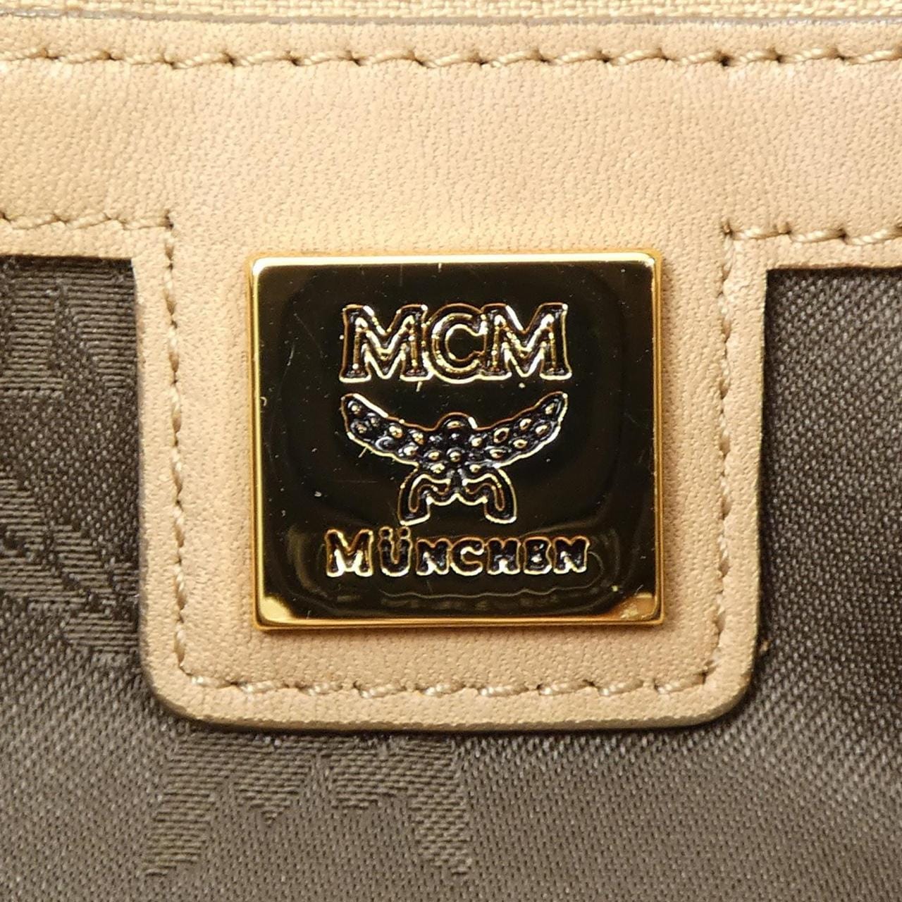 MCM MCM 包