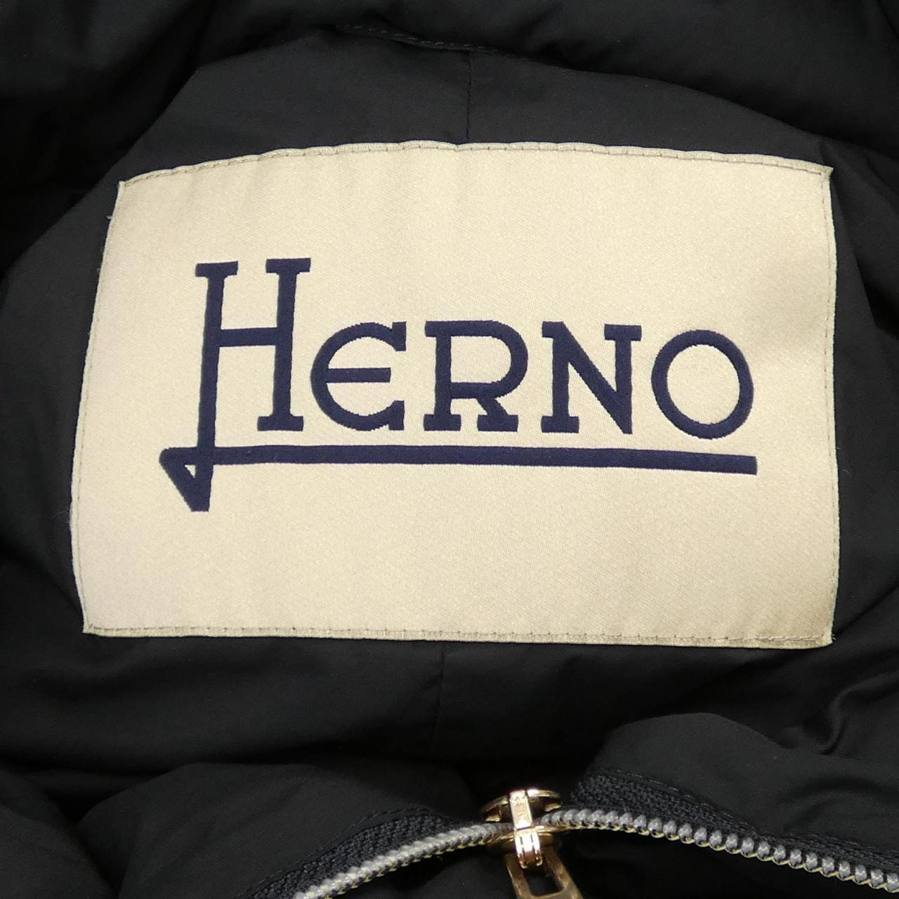 HernoPI0709D羽绒大衣