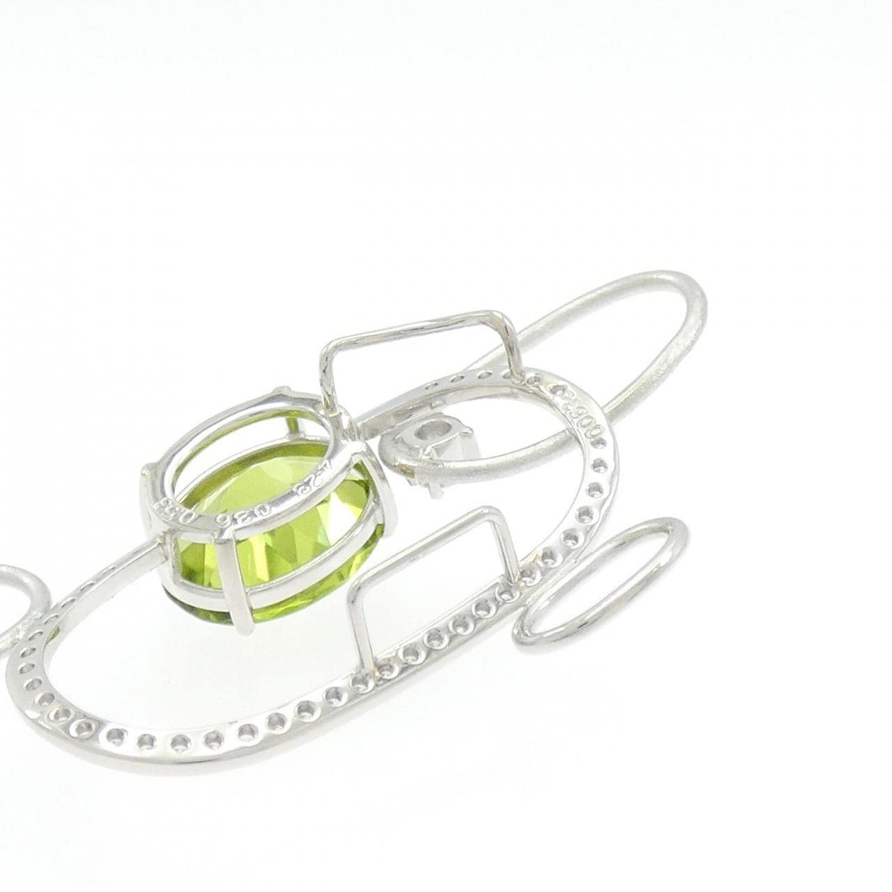 PT900 ペリドット ペンダント 4.23CT
