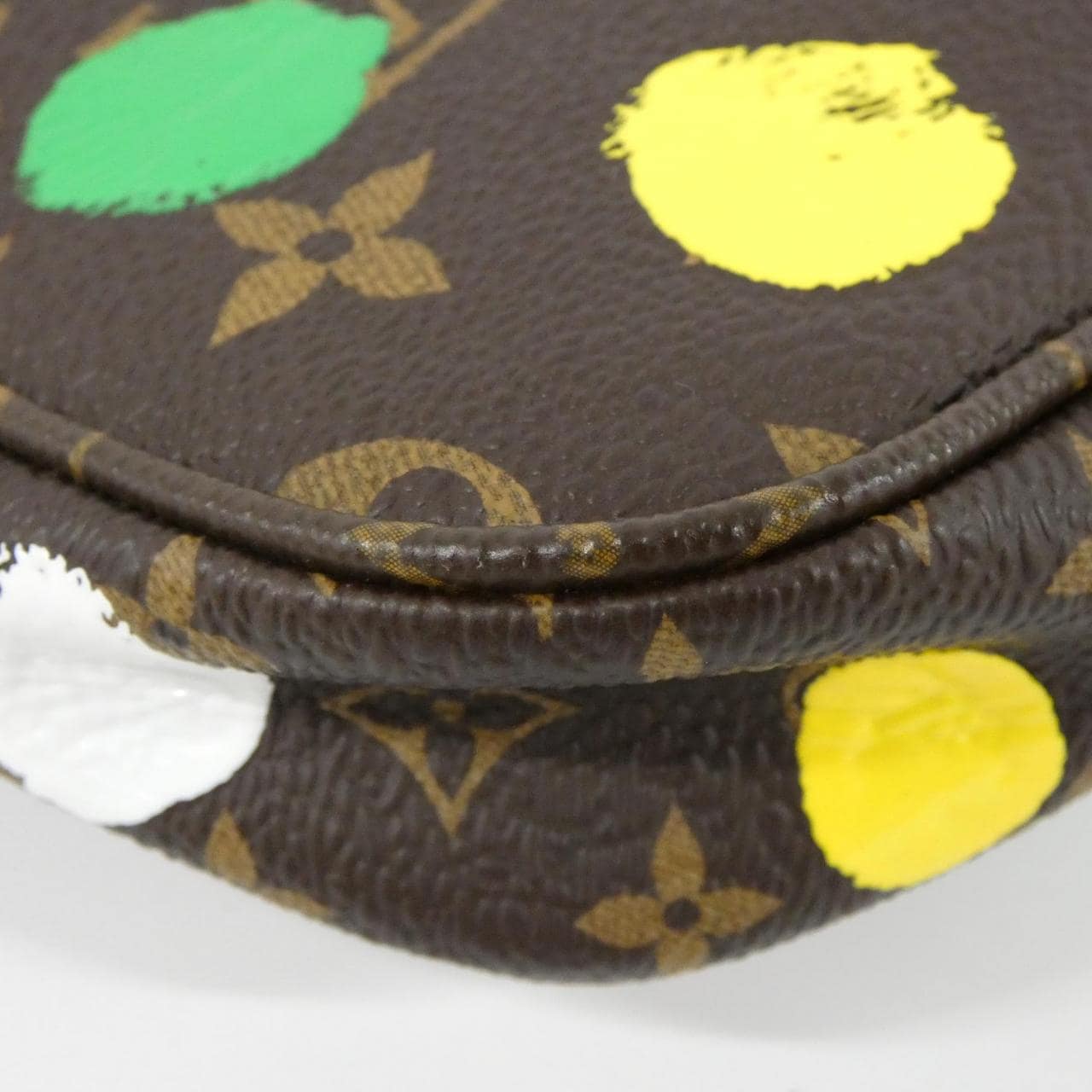 ルイヴィトン モノグラム(LV X YK) ミュルティ ポシェット アクセソワール M46385 ショルダーバッグ