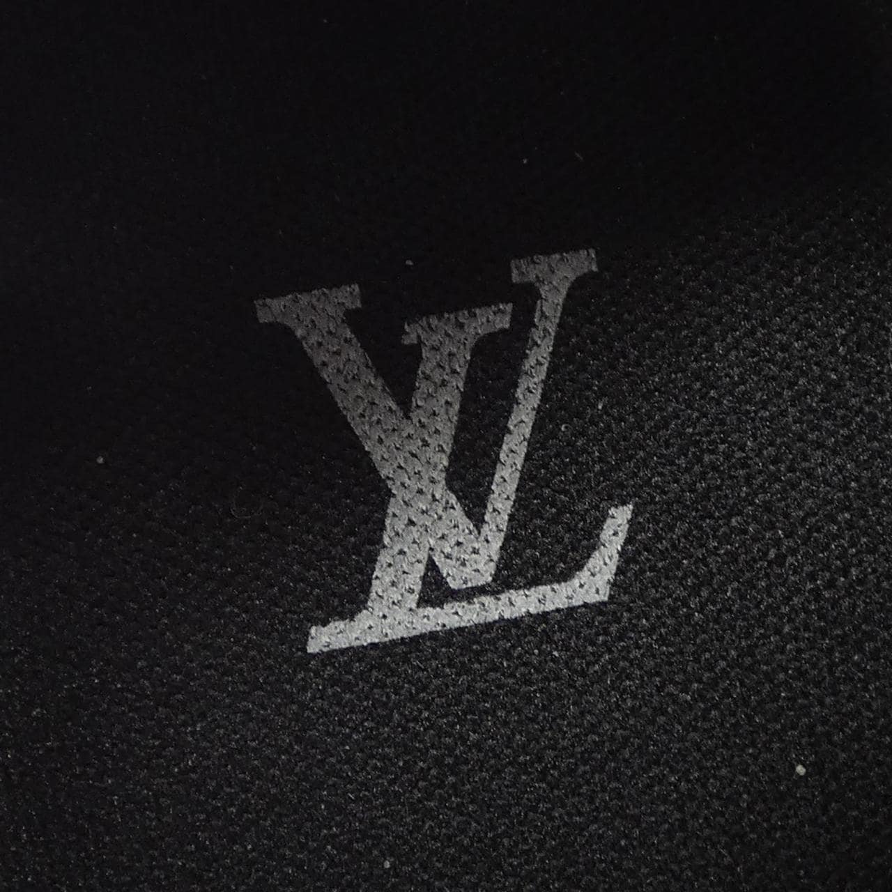 ルイヴィトン LOUIS VUITTON スニーカー