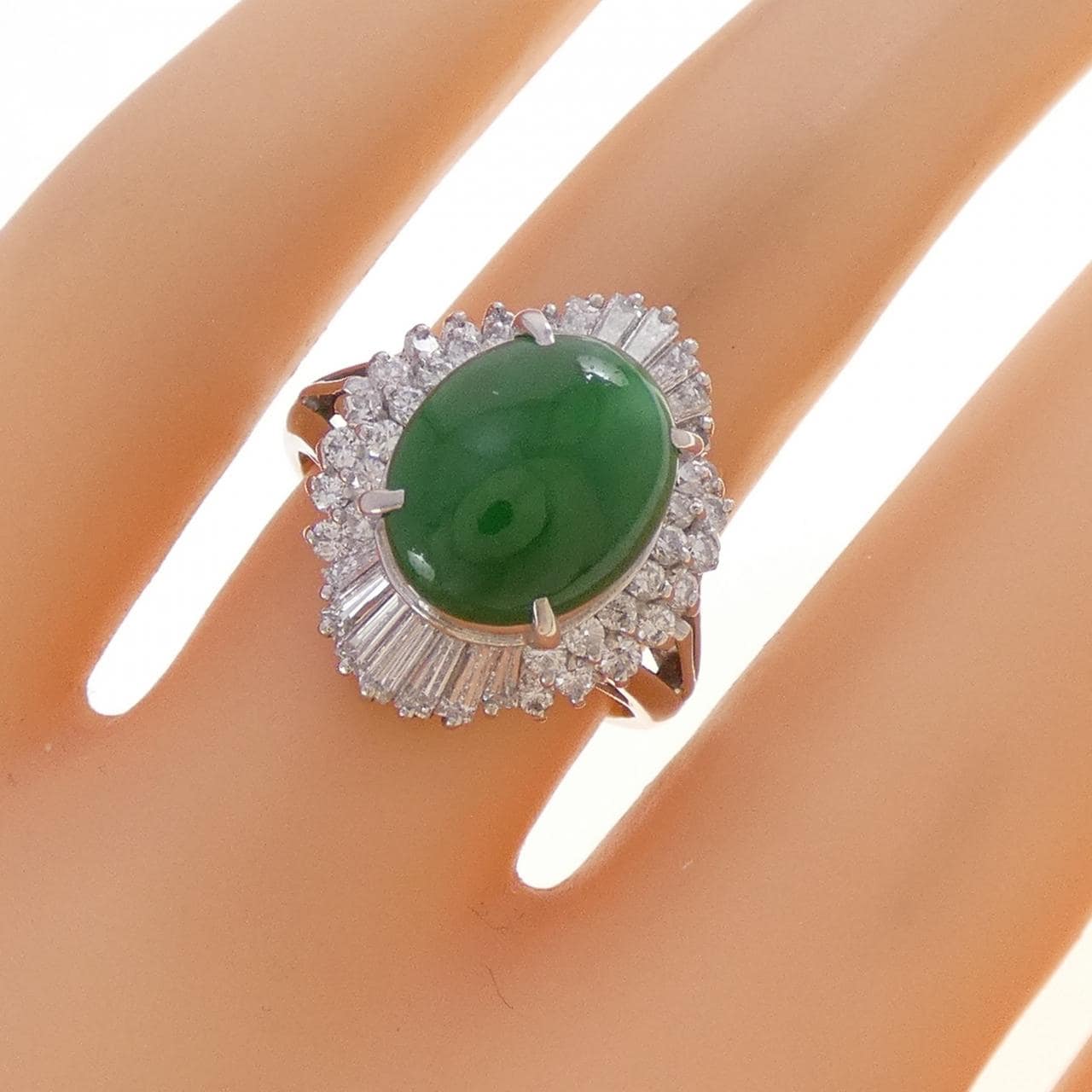 PT900 ヒスイ リング 3.63CT