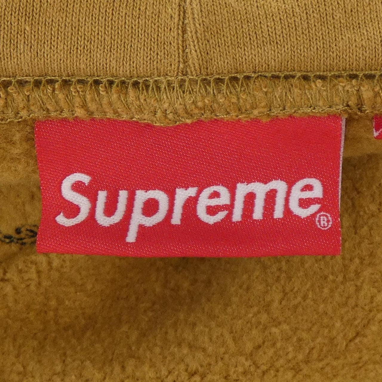 シュプリーム SUPREME パーカー
