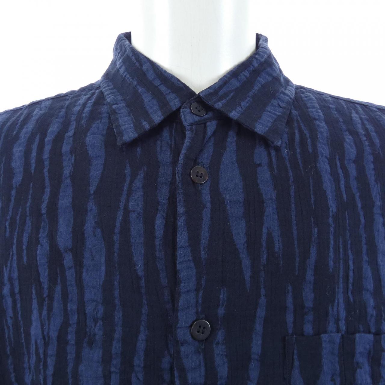 イッセイミヤケ ISSEY MIYAKE ME11FJ093 S／Sシャツ