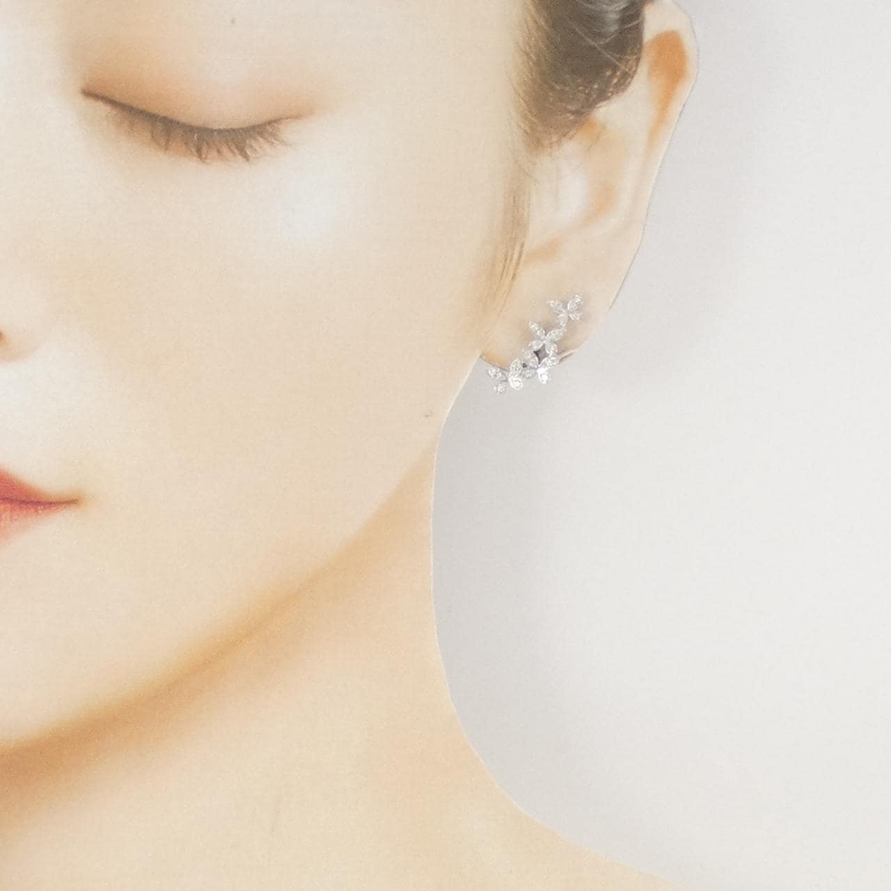 グラフ バタフライ イヤークライマー ピアス