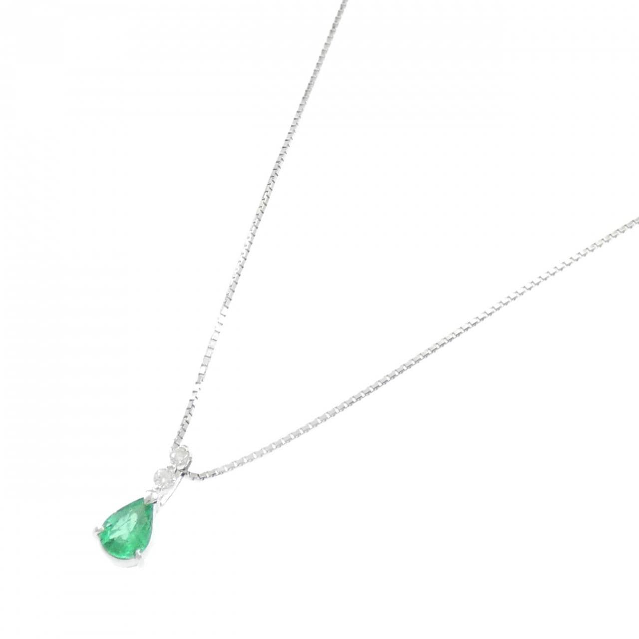 K18WG エメラルド ネックレス 0.85CT