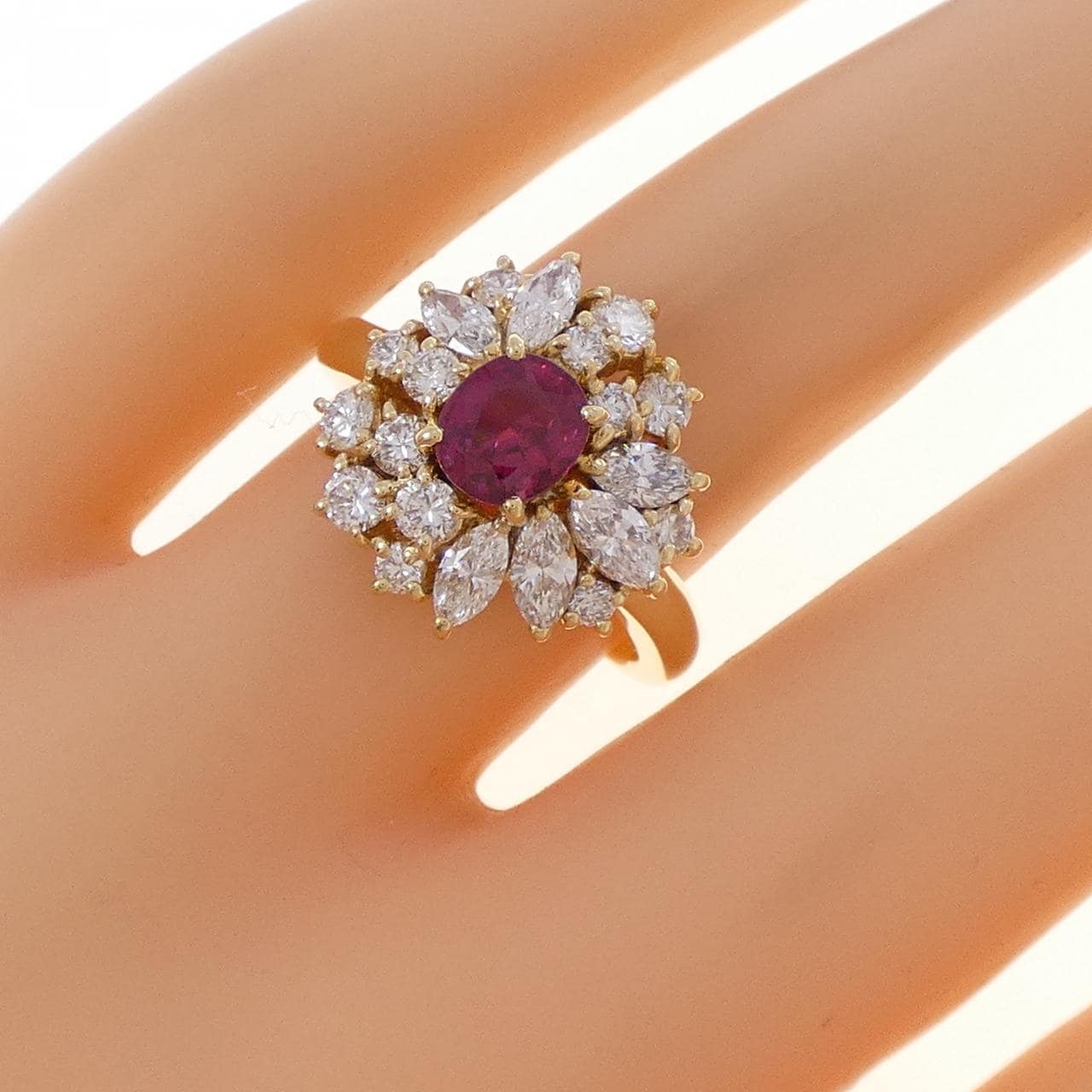 K18YG ルビー リング 0.84CT