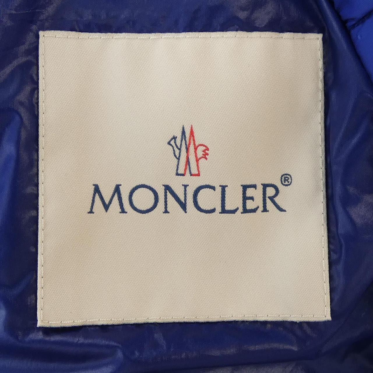 モンクレール MONCLER ダウンジャケット