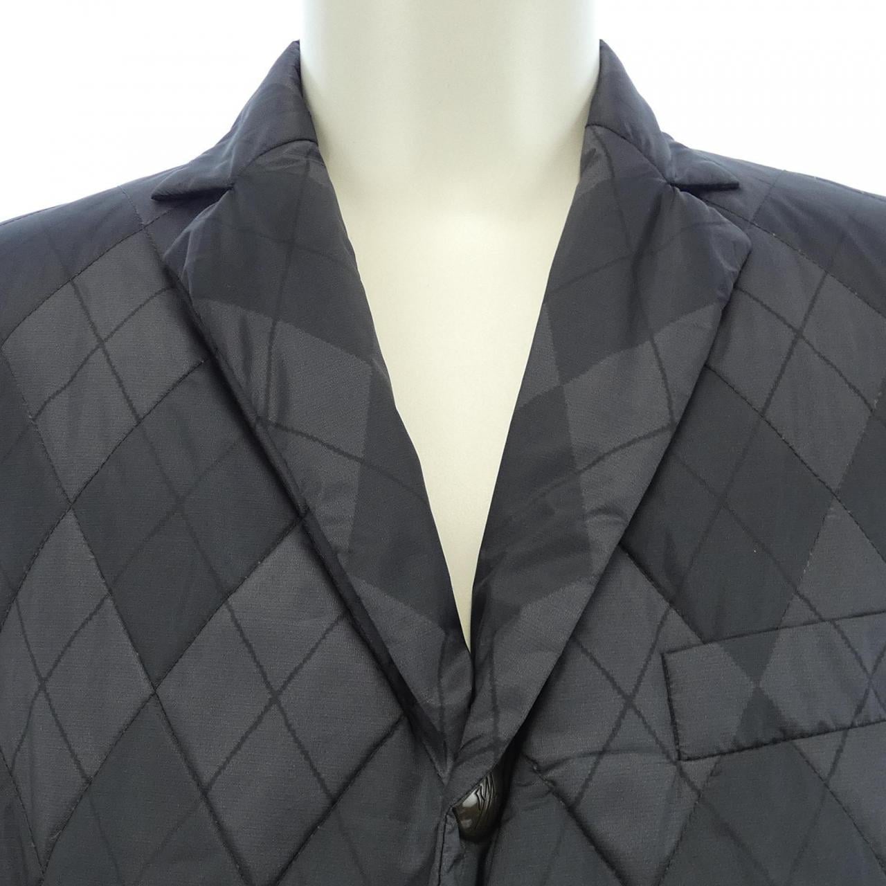 モンクレールガムブルー MONCLER GAMMEBLEU 23913000001 ダウンジャケット