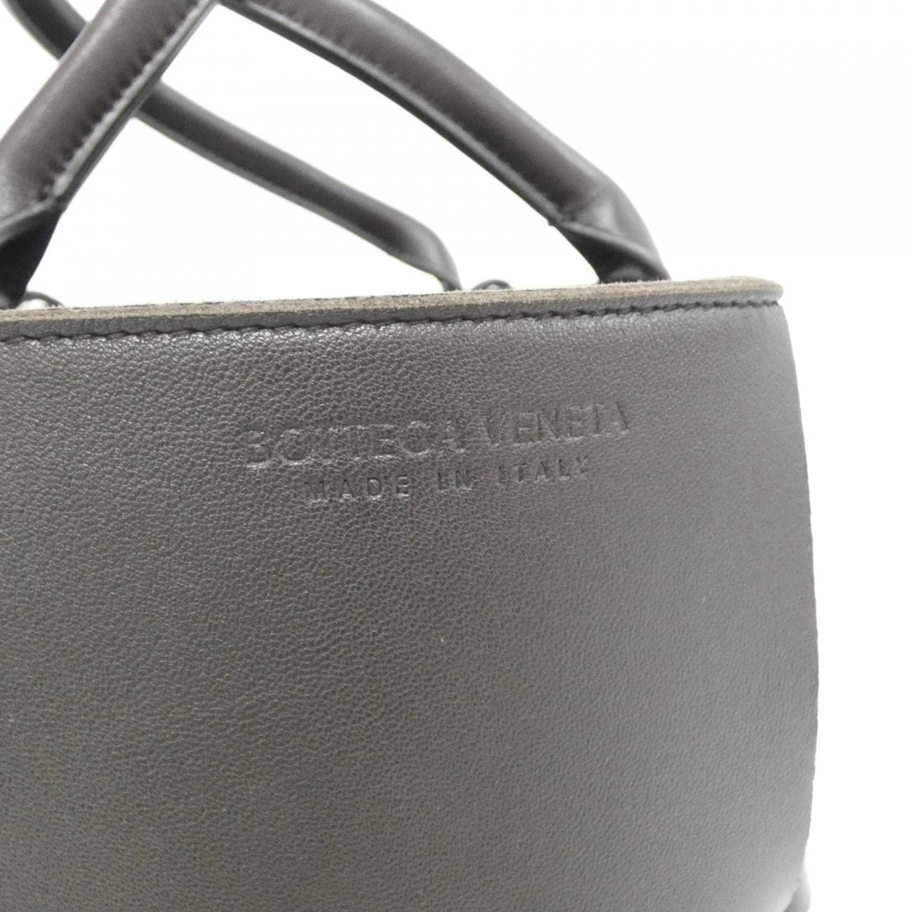 ボッテガヴェネタ 652867 VCQC2 バッグ