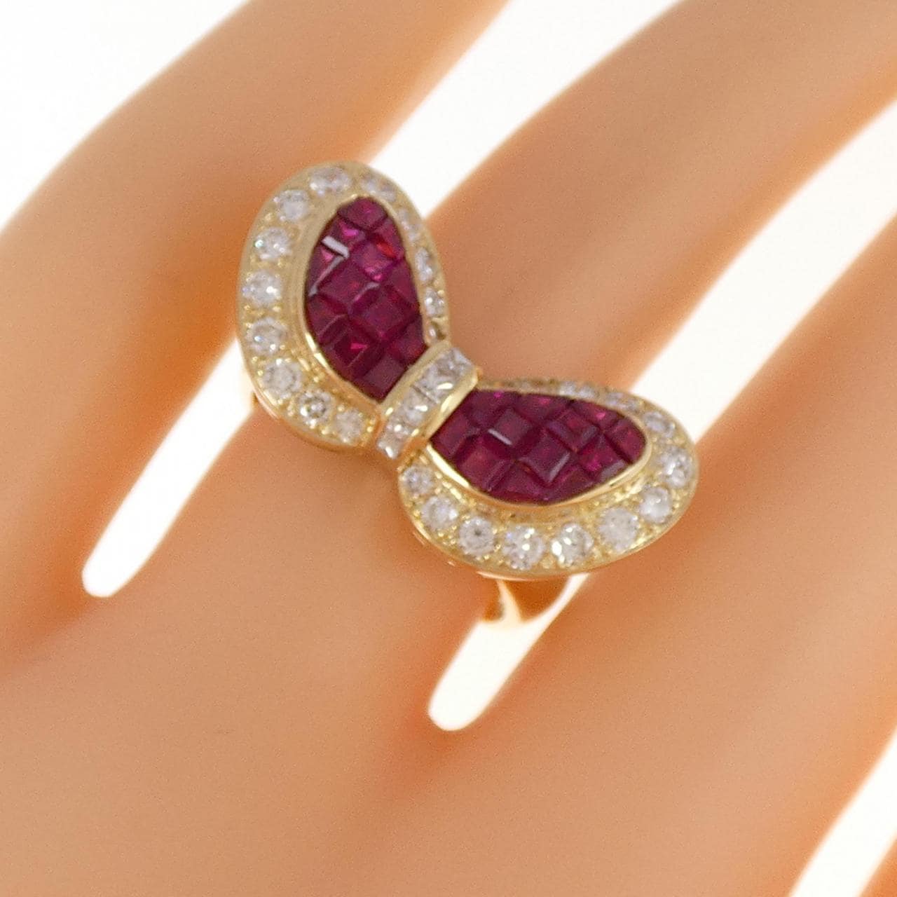 750YG Ruby Ring 2.53CT