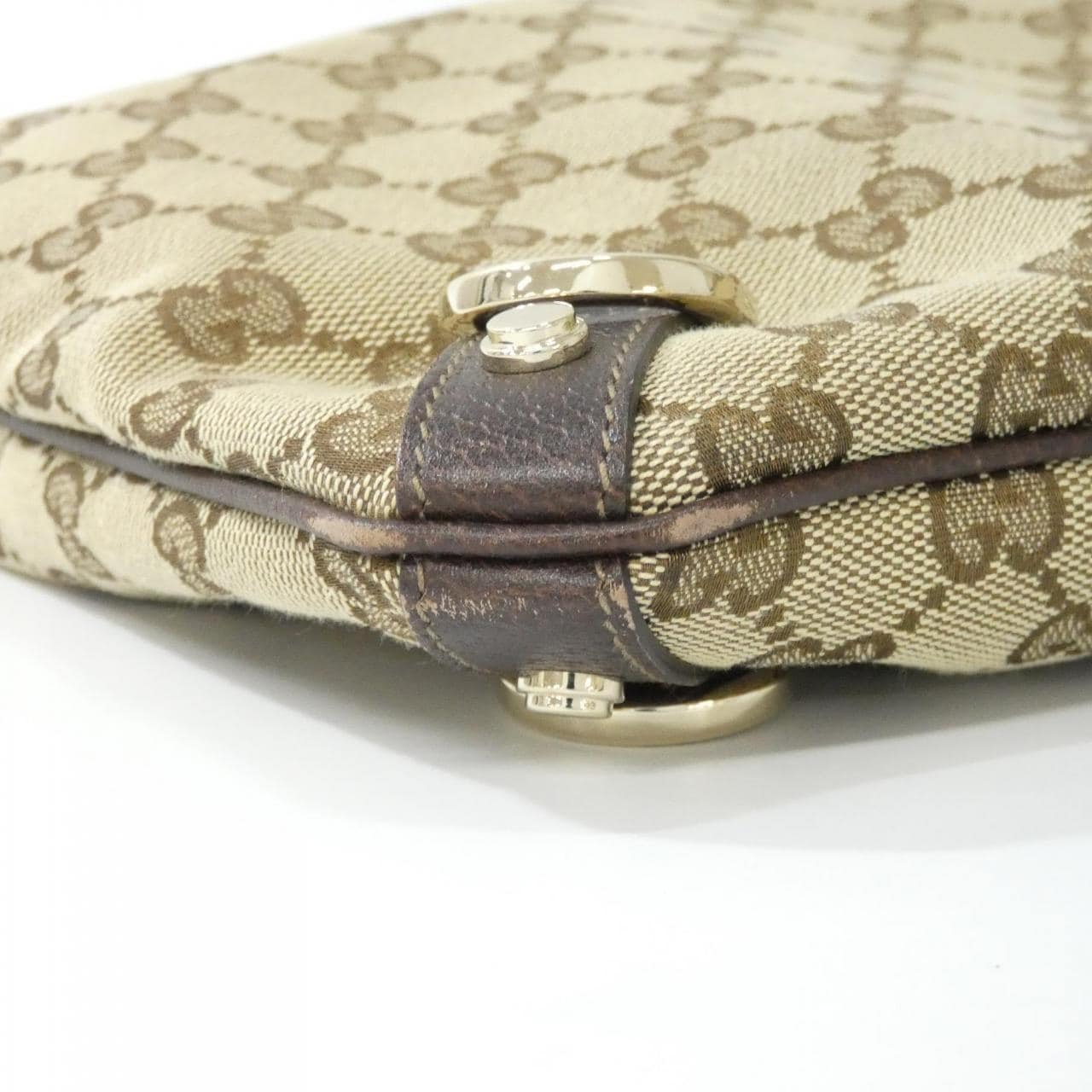 グッチ 131326 F4FSG ショルダーバッグ