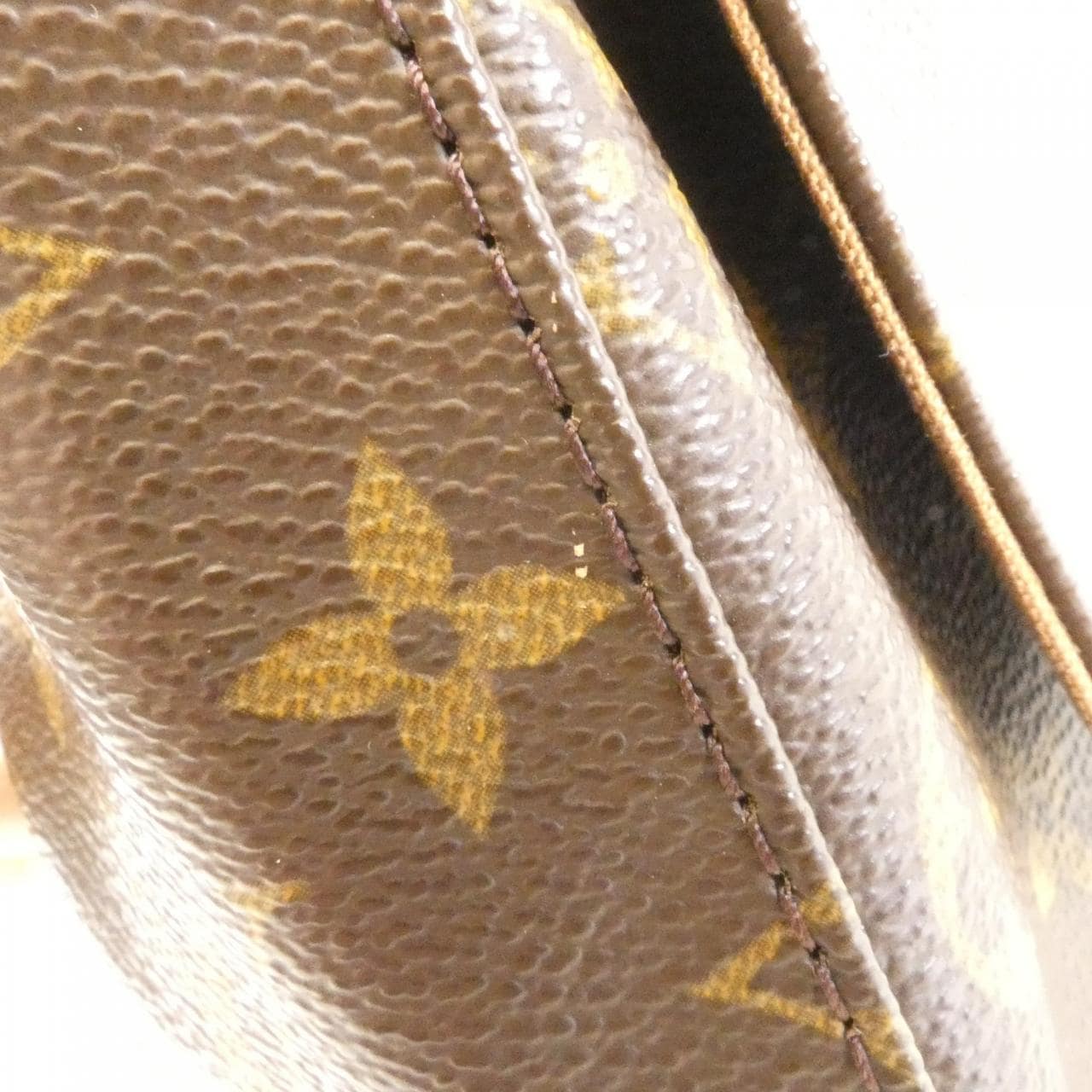 ルイヴィトン モノグラム ミニ ルーピング M51147 ショルダーバッグ