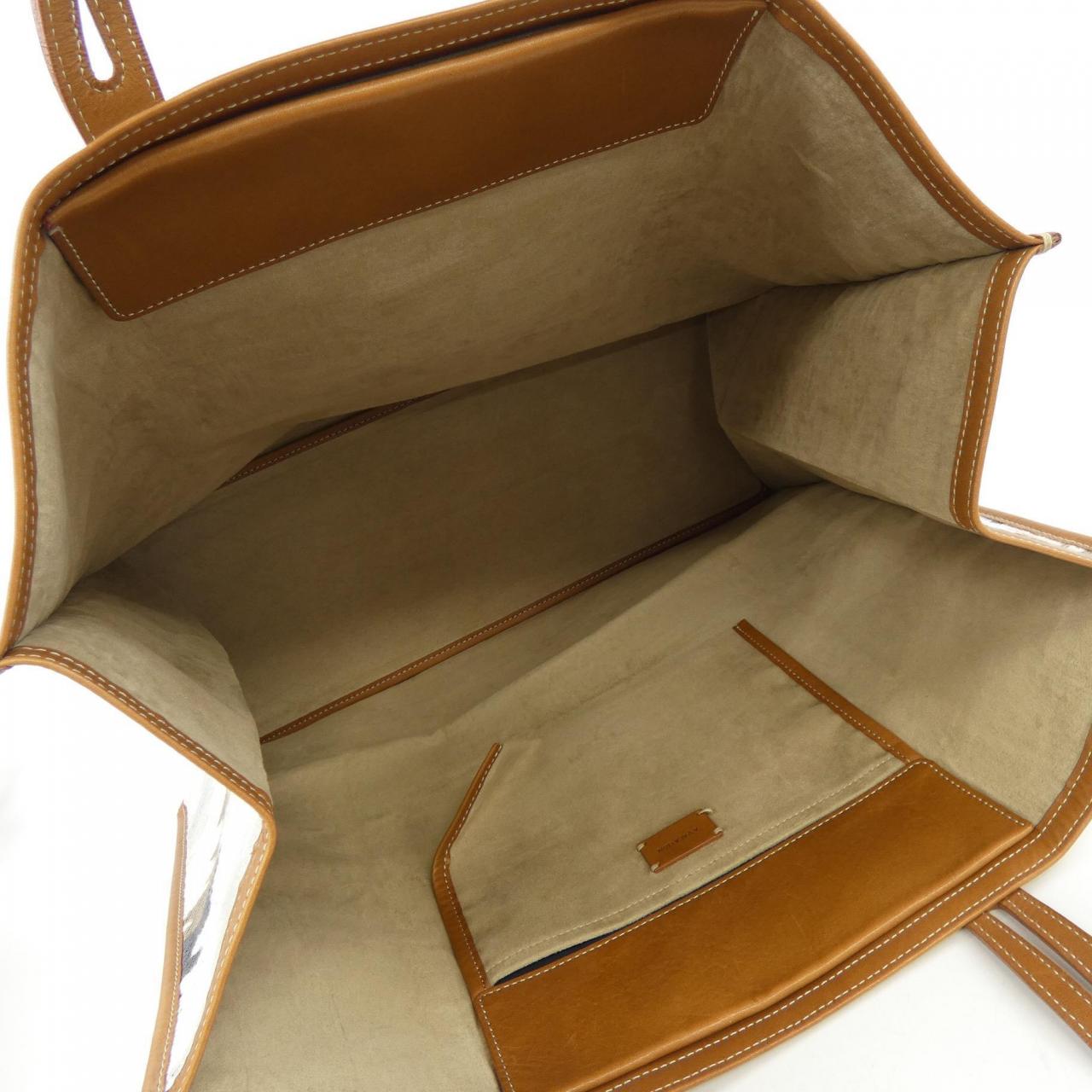 アヴァケーション A VACATION BAG