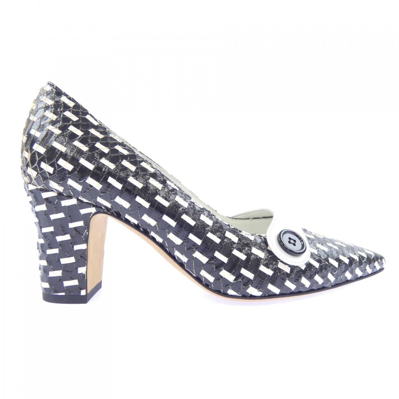 マノロブラニク MANOLO BLAHNIK パンプス
