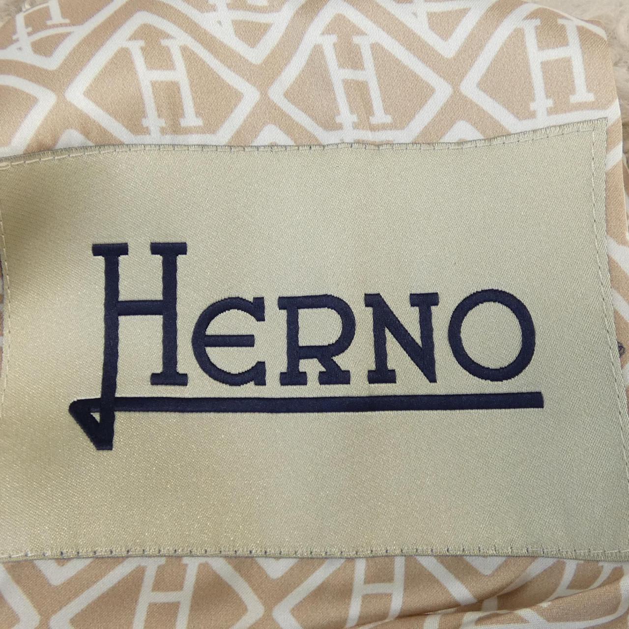 ヘルノ Herno コート