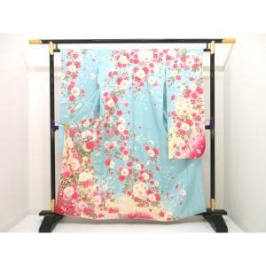 振袖　友禅金彩加工　刺繍入りボカシ染　裄丈Ｓ寸