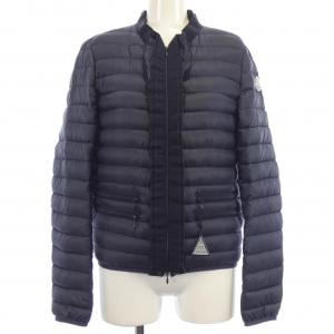 モンクレール MONCLER ダウンジャケット