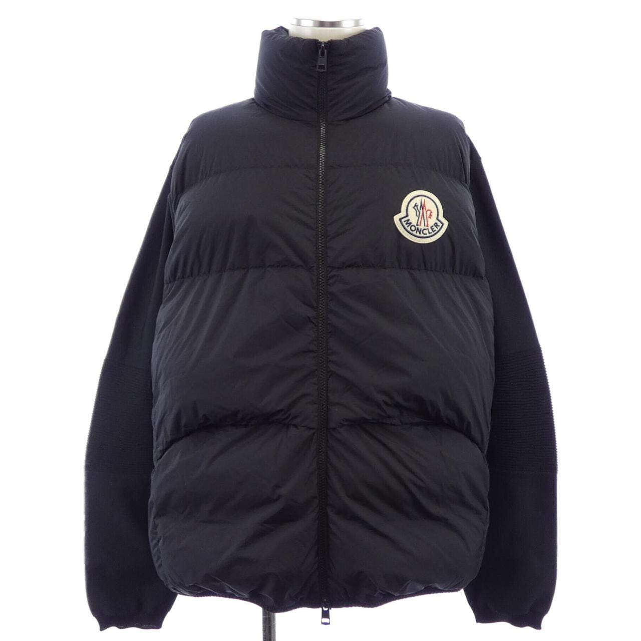 モンクレール MONCLER 20919B00024 ダウンジャケット
