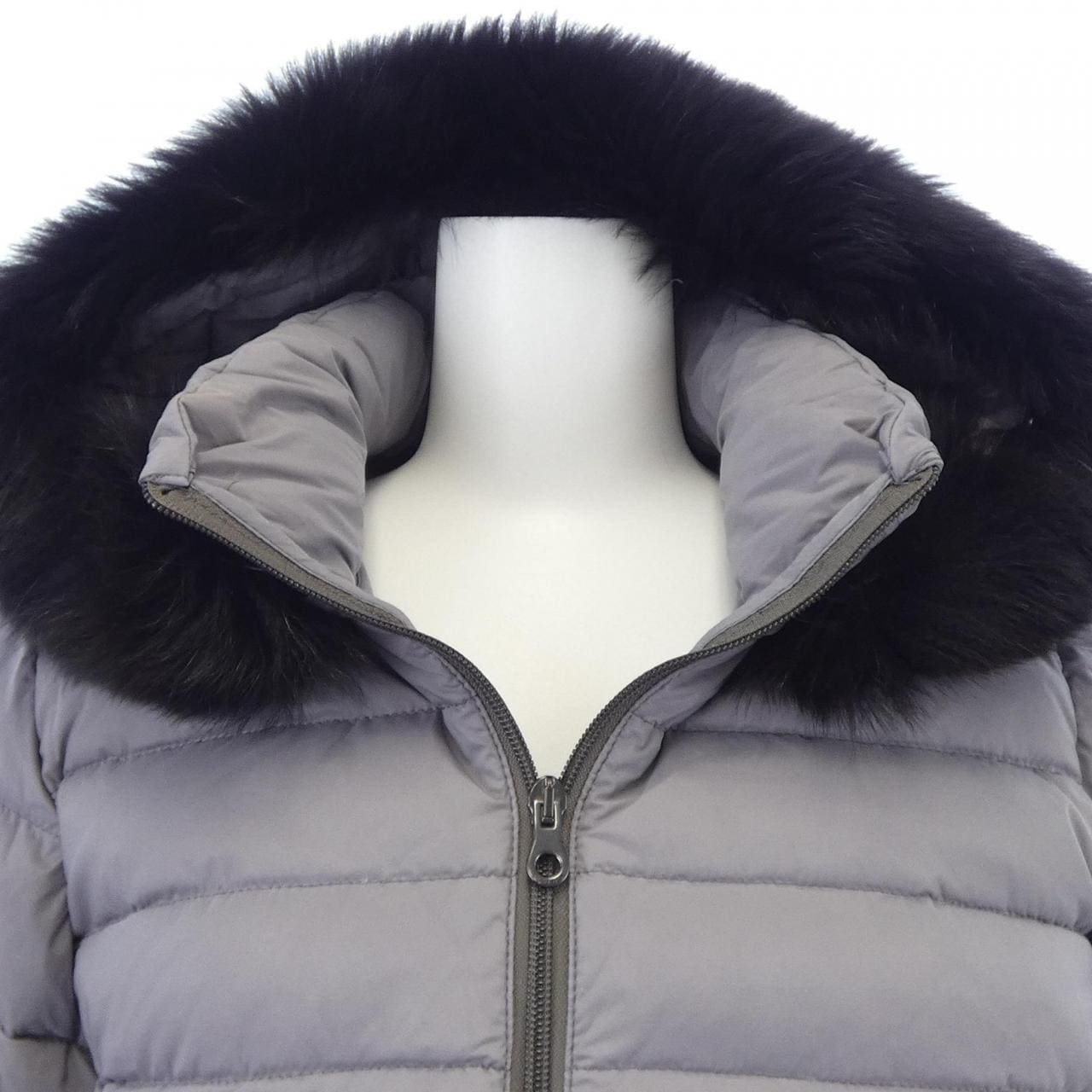 デュベティカ DUVETICA NEFELETRE ダウンジャケット