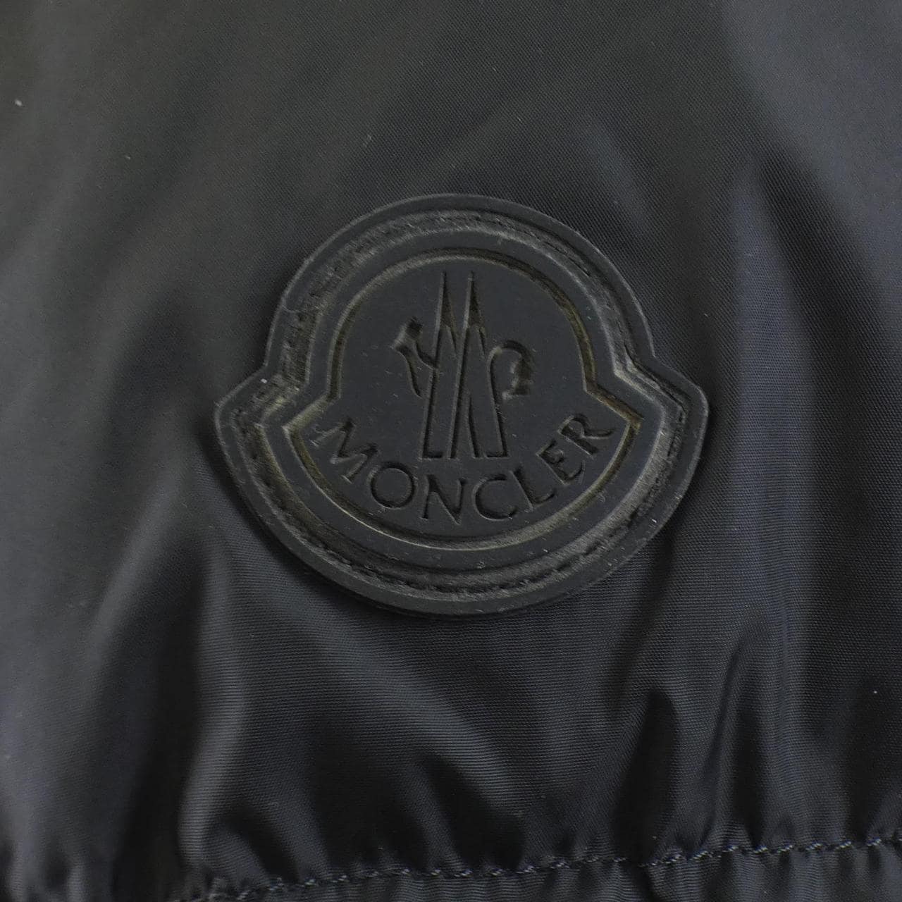 モンクレール MONCLER MONTCLA ダウンジャケット