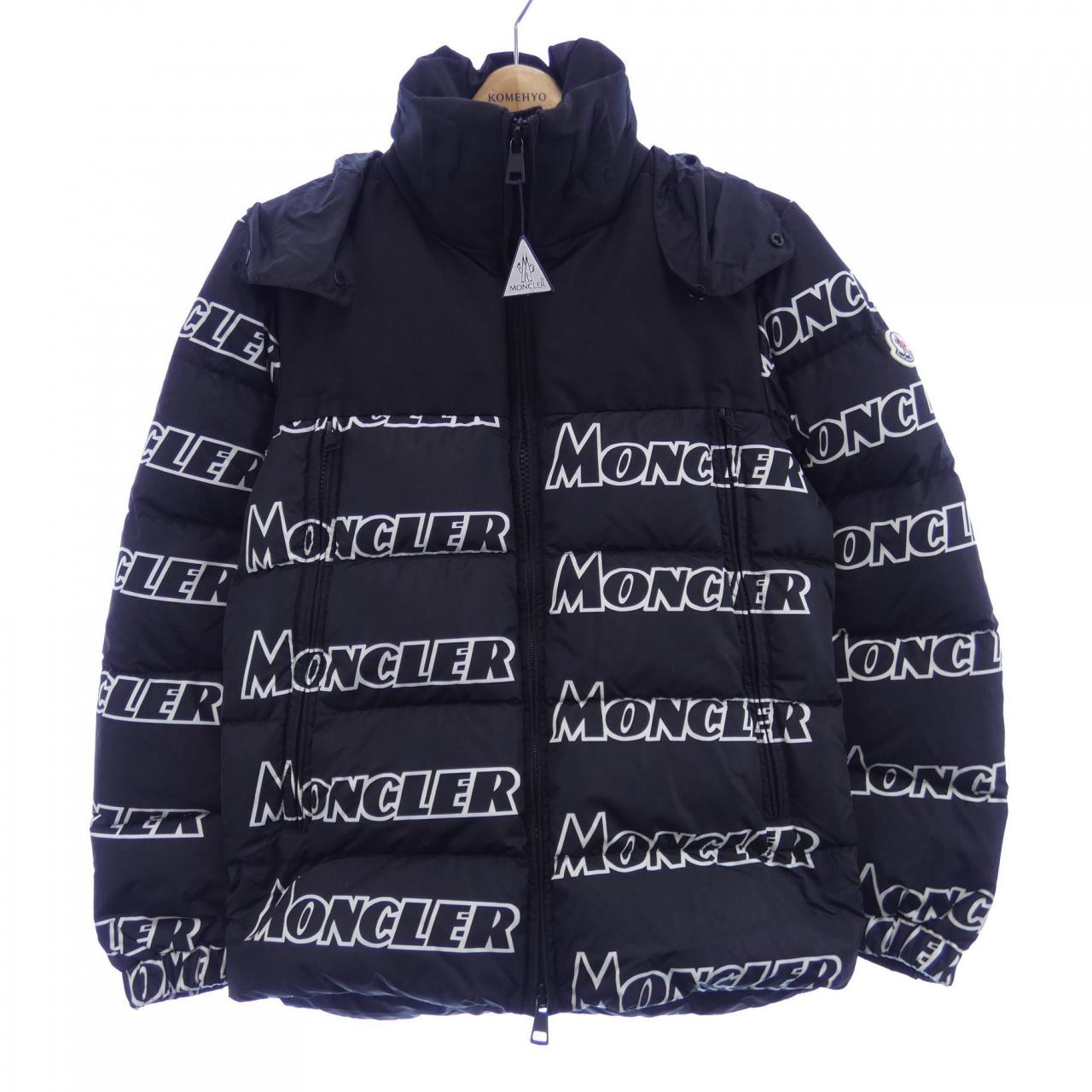 モンクレール MONCLER ダウンジャケット